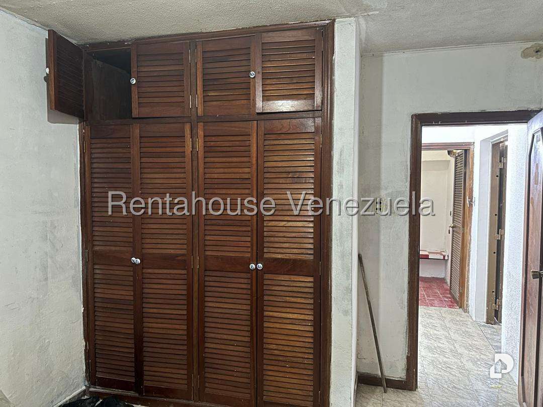 Casa en Alta Florida, Caracas – 28
