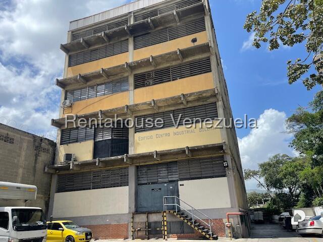 Edificio en Boleíta Sur, Caracas – 1