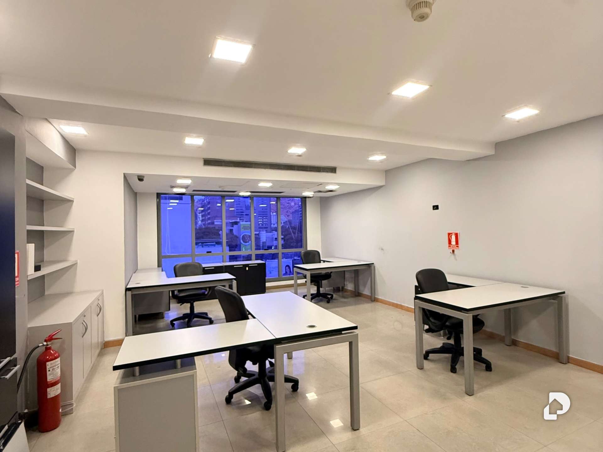 Oficina en Las Mercedes, Caracas – 2
