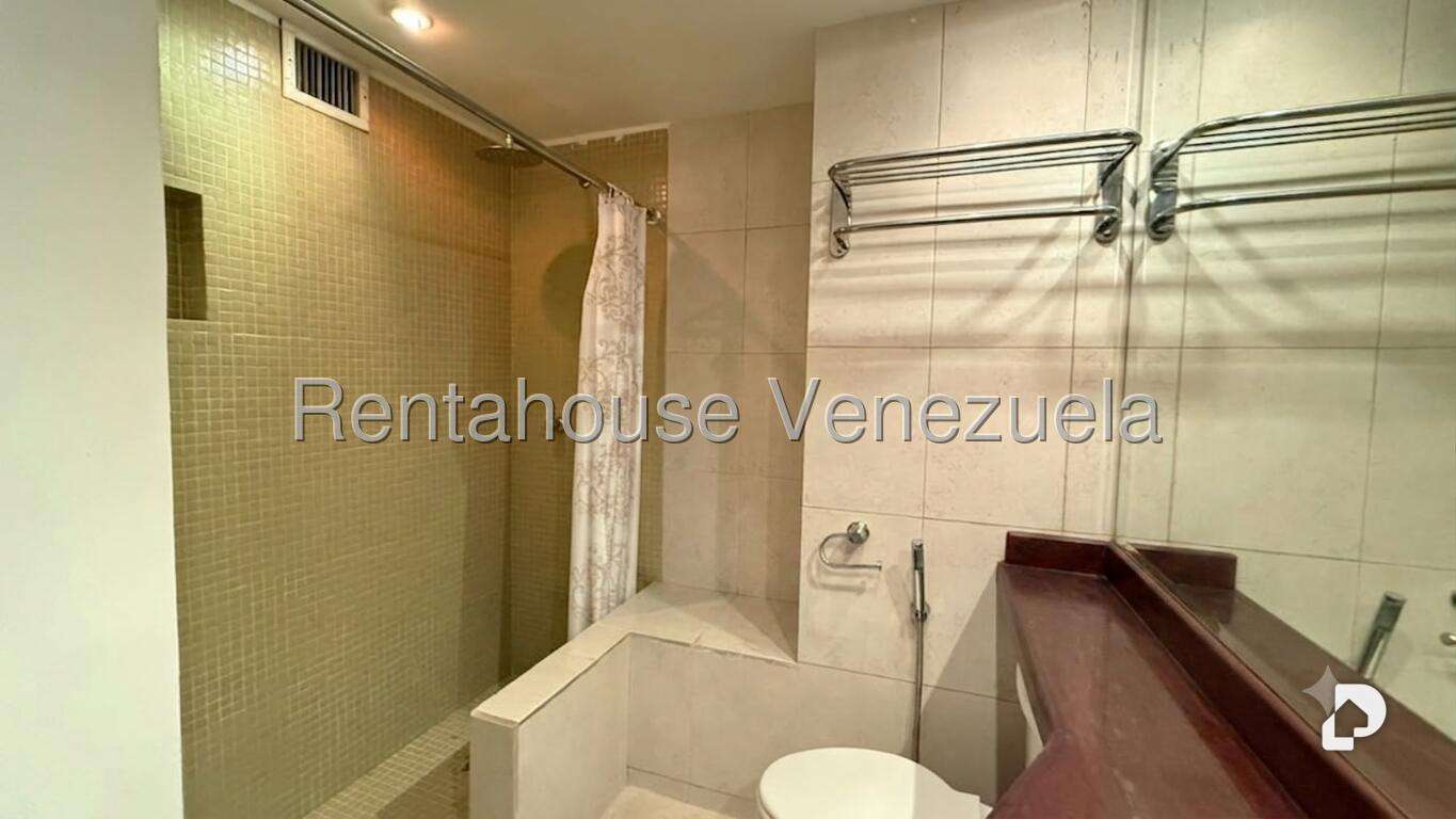 Apartamento en Santa Marta, Caracas – 14