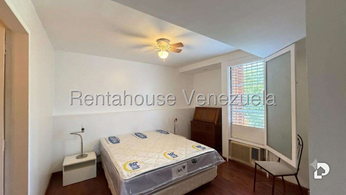 Apartamento en Santa Marta, Caracas – 13