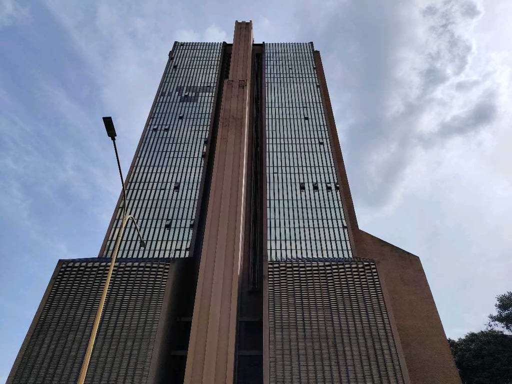 Oficina en Av. Bolívar Norte, Valencia - 1