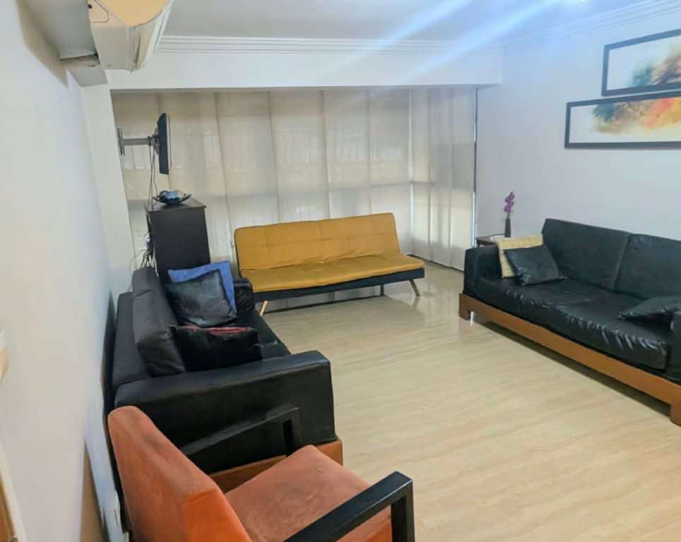 Apartamento en El Paraíso, Caracas - 1