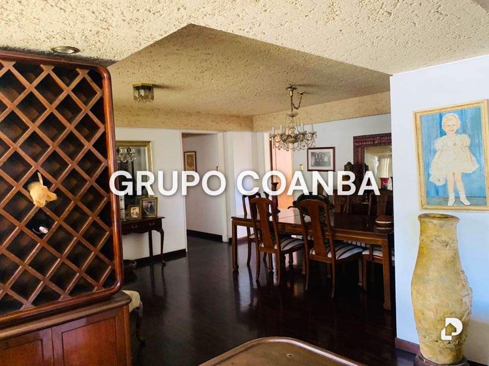Apartamento en Los Palos Grandes, Caracas – 10