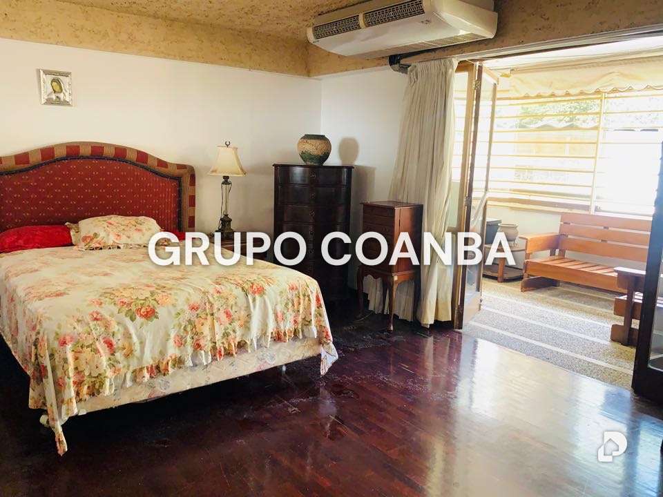Apartamento en Los Palos Grandes, Caracas – 15