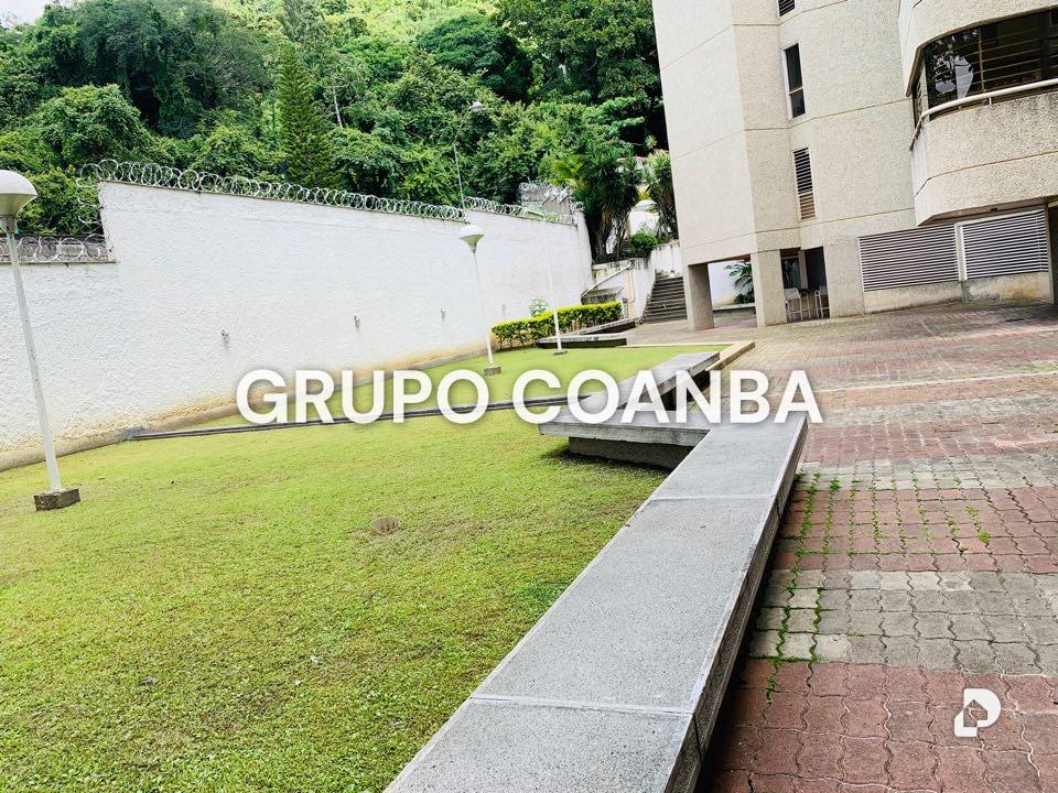 Apartamento en Los Palos Grandes, Caracas – 4