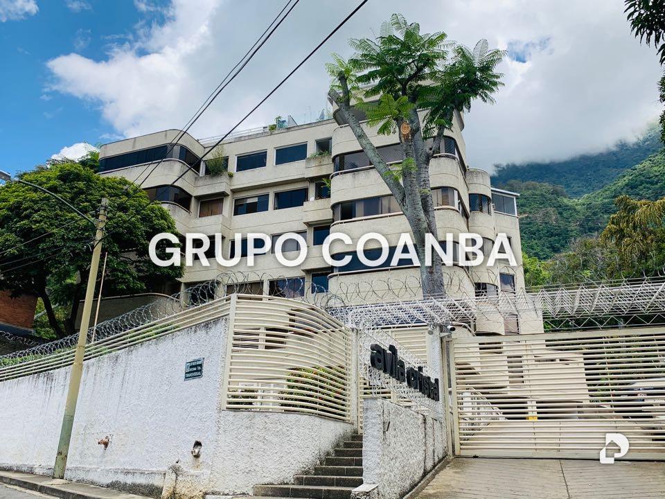 Apartamento en Los Palos Grandes, Caracas – 1