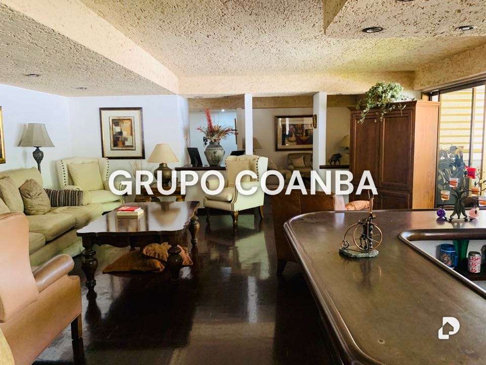 Apartamento en Los Palos Grandes, Caracas – 9