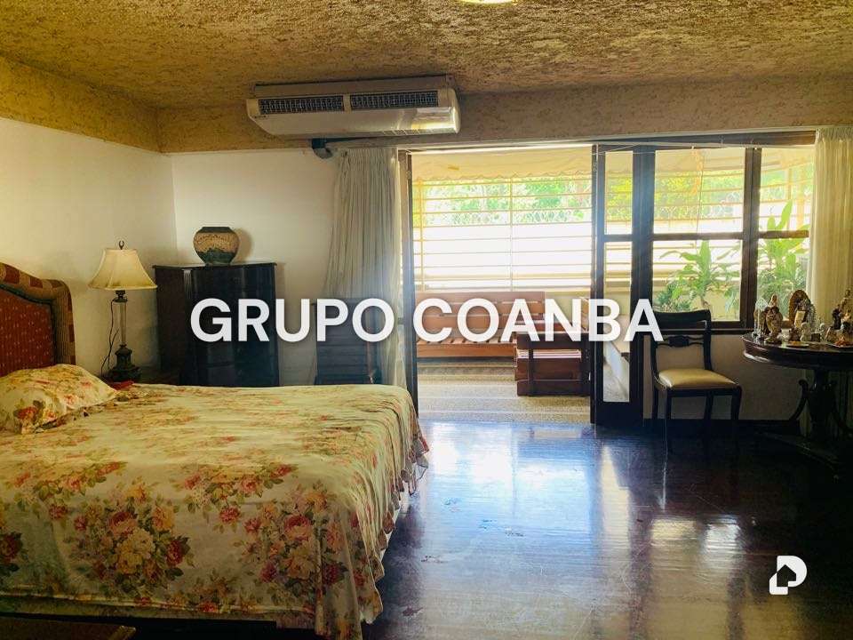 Apartamento en Los Palos Grandes, Caracas – 16