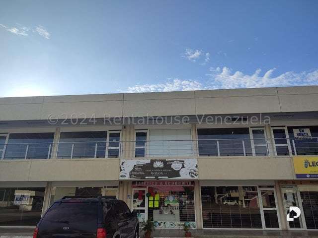 Local comercial en Los Guayos – 4