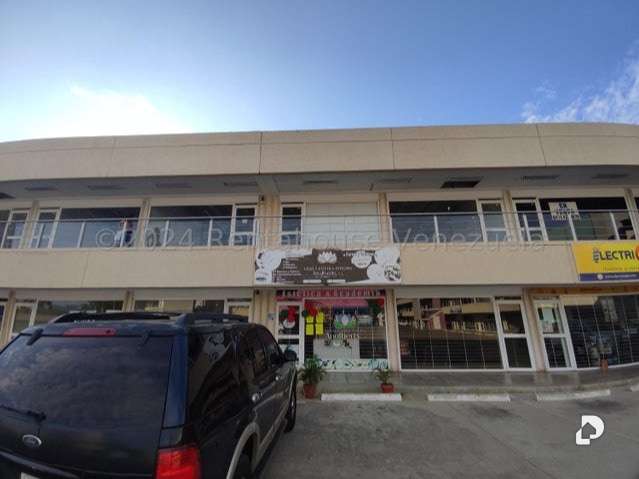 Local comercial en Los Guayos – 1