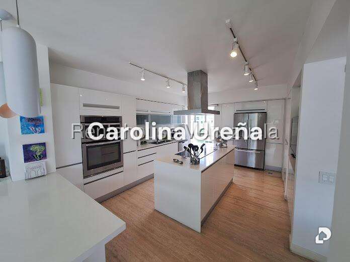 Penthouse en Las Mesetas de Santa Rosa de Lima, Caracas – 9