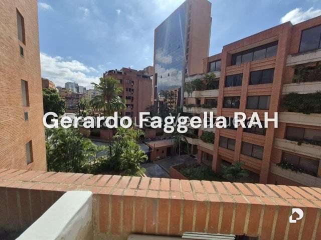 Apartamento en Campo Alegre, Caracas – 10