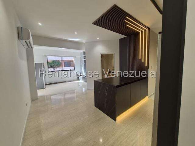 Apartamento en Campo Alegre, Caracas - 1
