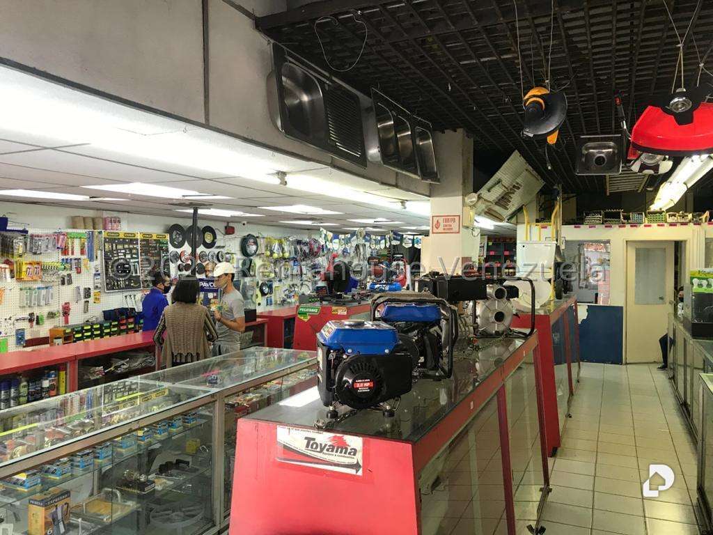 Local comercial en Parroquia La Candelaria, Caracas – 3