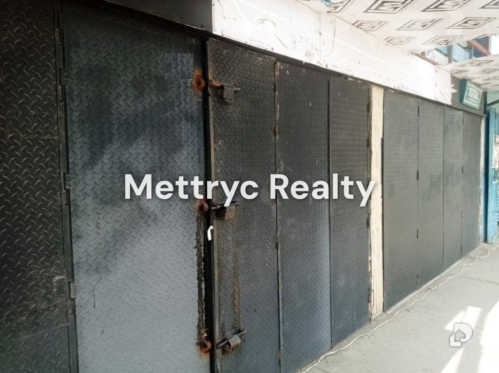 Local comercial en B. Tarapio, Valencia – 5