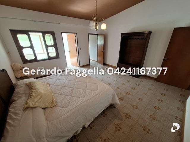 Casa en Macaracuay, Caracas – 13