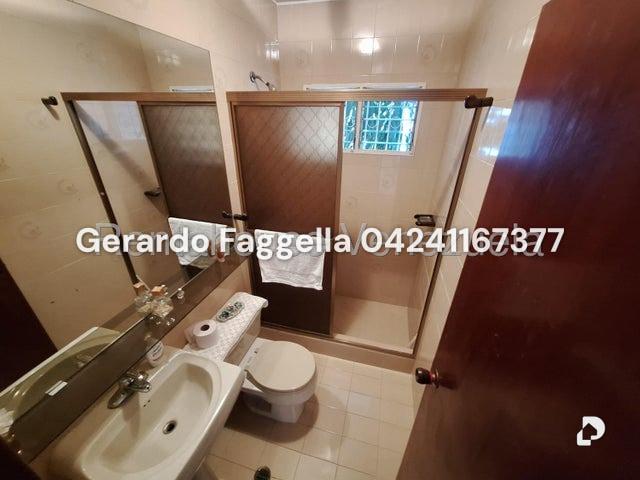 Casa en Macaracuay, Caracas – 4