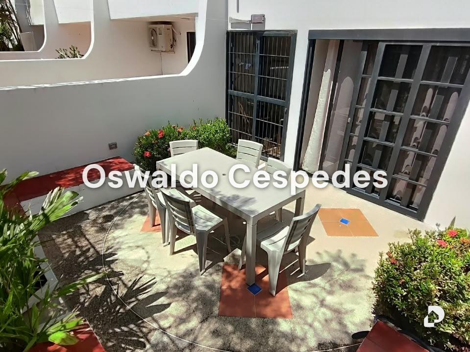Townhouse en El Yaque – 4
