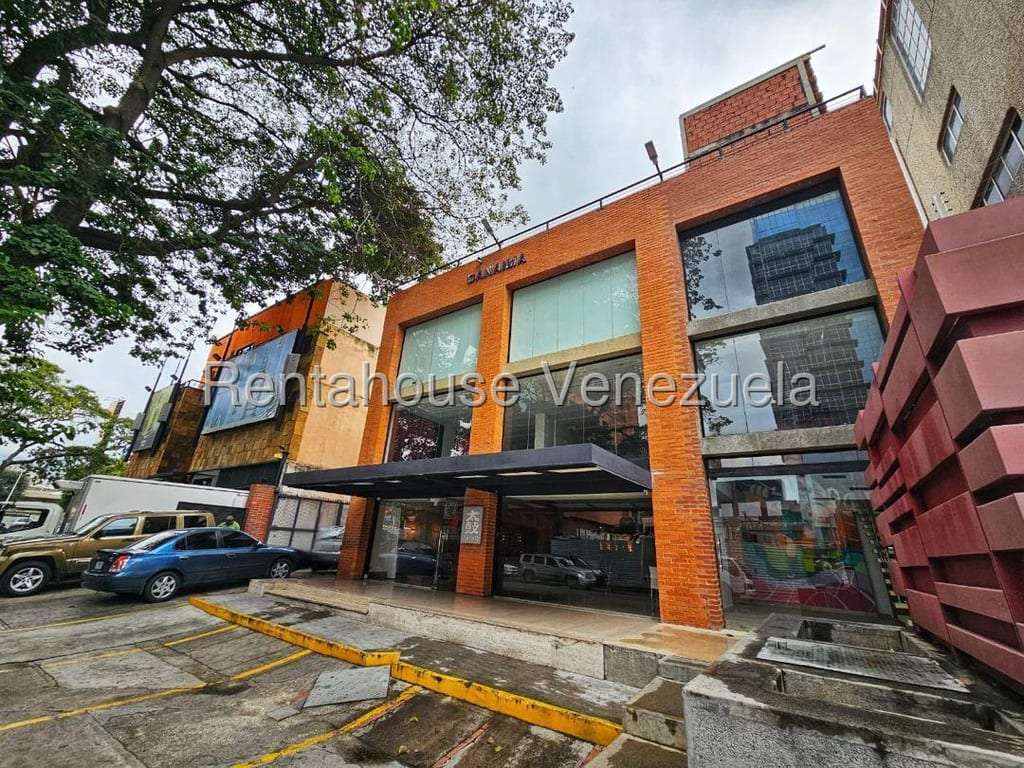 Edificio en Las Mercedes, Caracas - 1