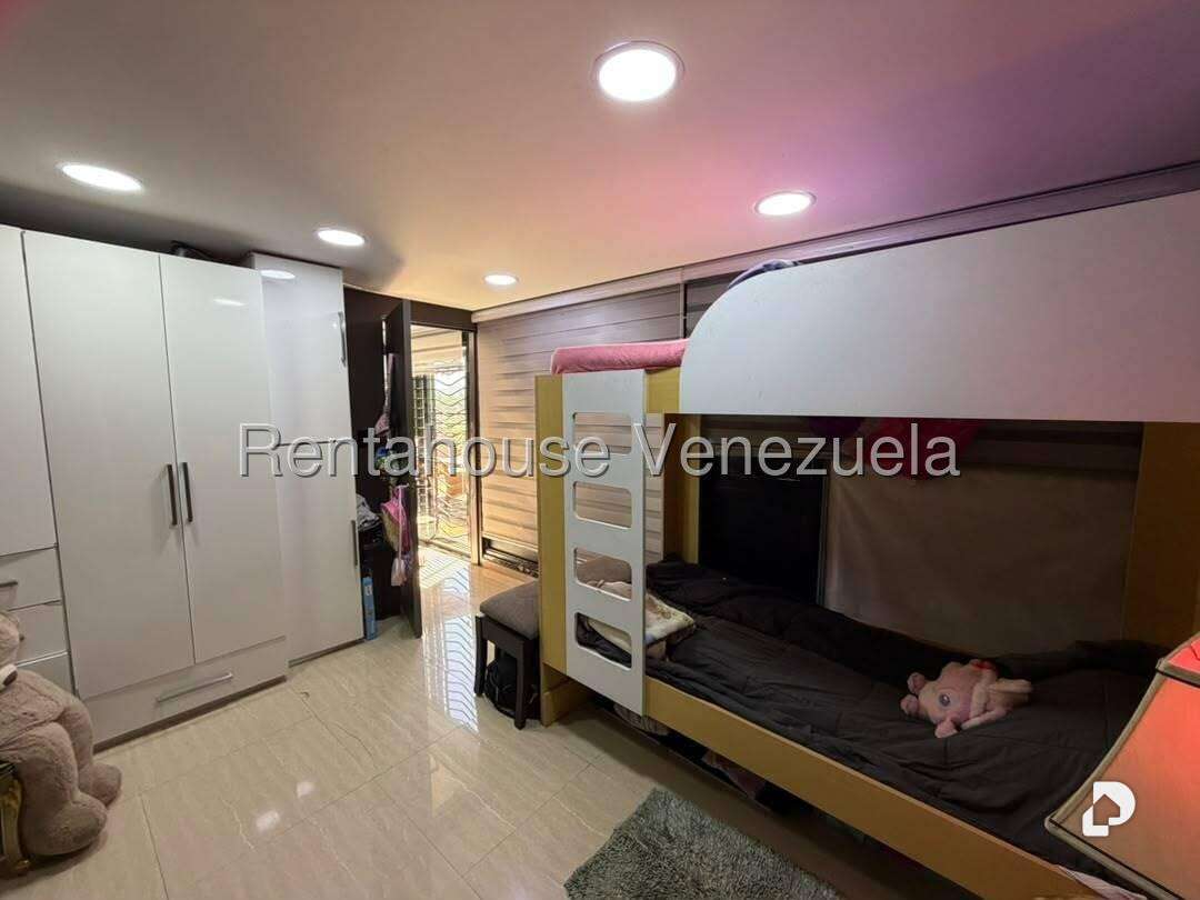 Apartamento en Loma Linda, Caracas – 4