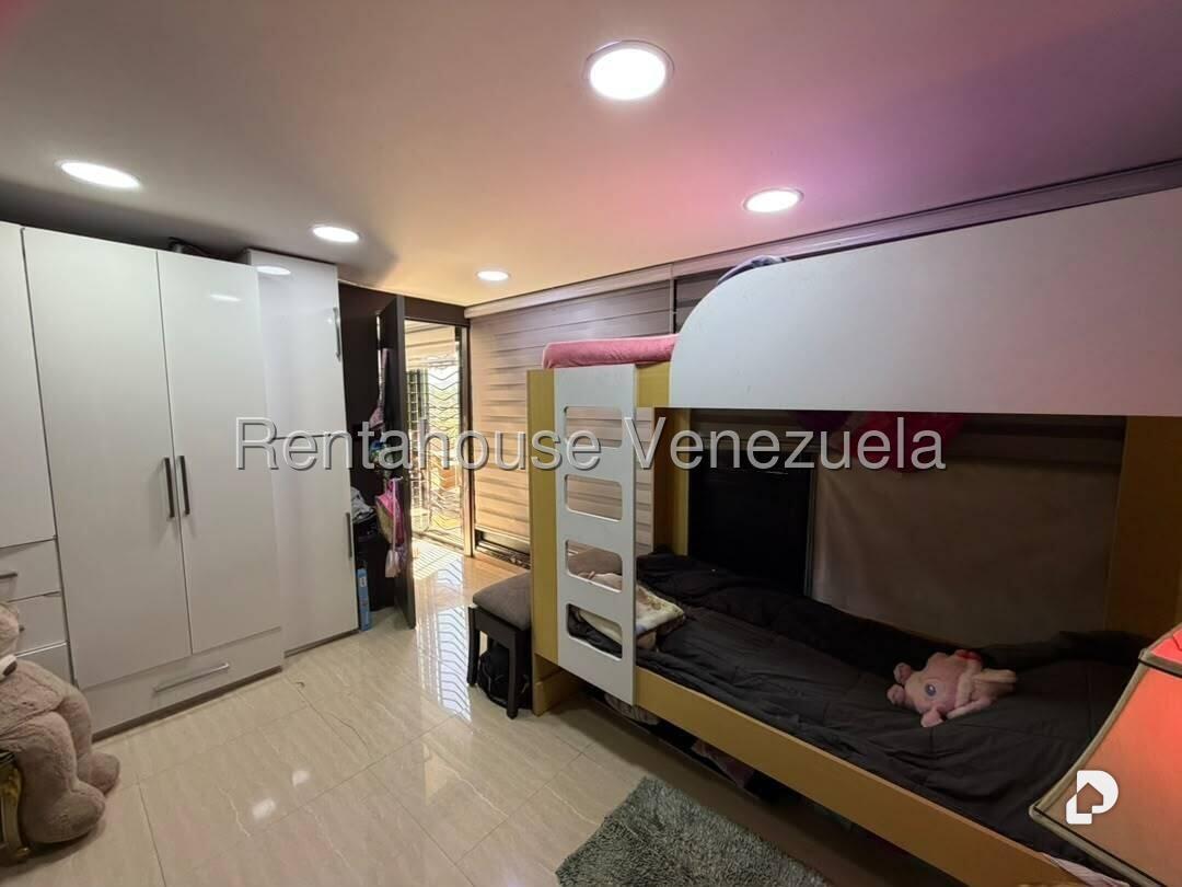 Apartamento en Loma Linda, Caracas – 4