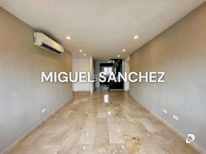 Apartamento en El Rosal, Caracas – 3