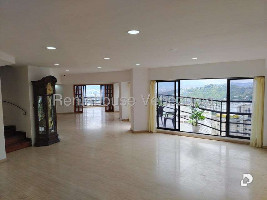 Apartamento en Colinas de Valle Arriba, Caracas – 4