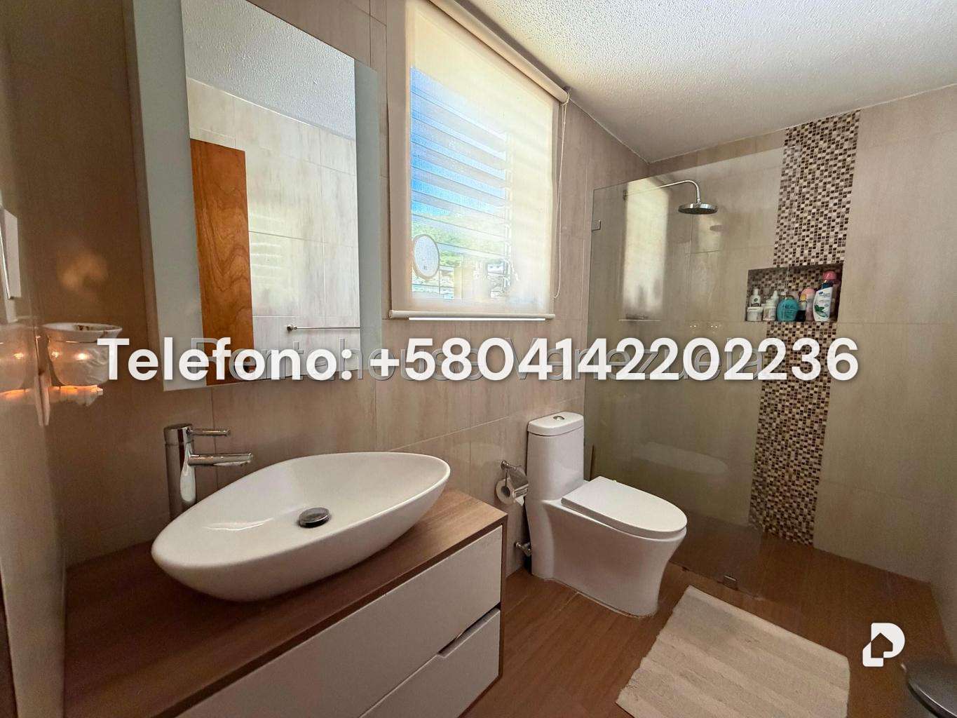 Casa en Prados del Este, Caracas – 29