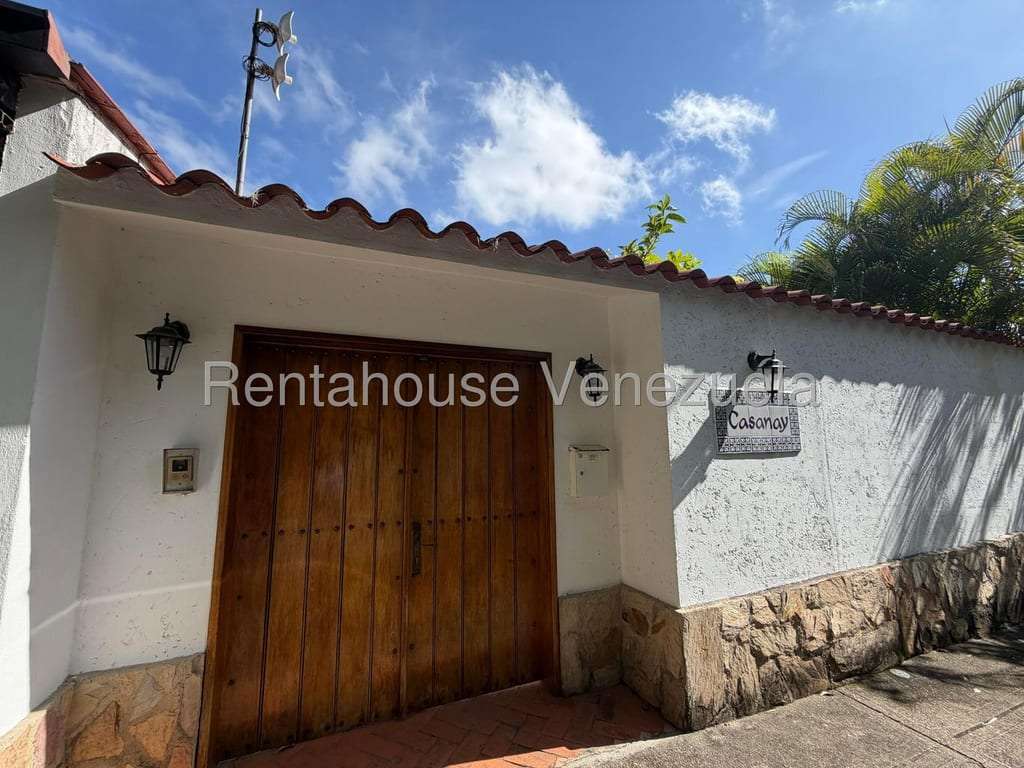 House in Prados del Este, Caracas - 1