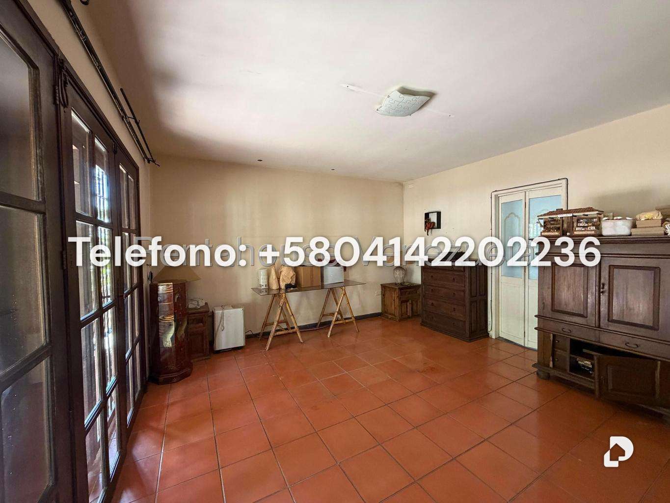 Casa en Prados del Este, Caracas – 23