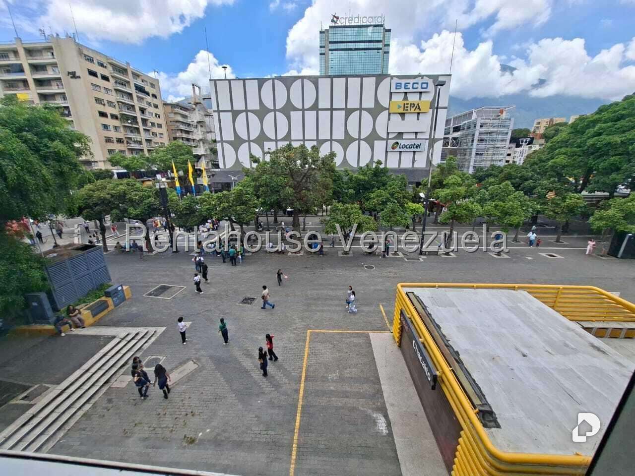 Local comercial en Chacaito, Caracas – 13