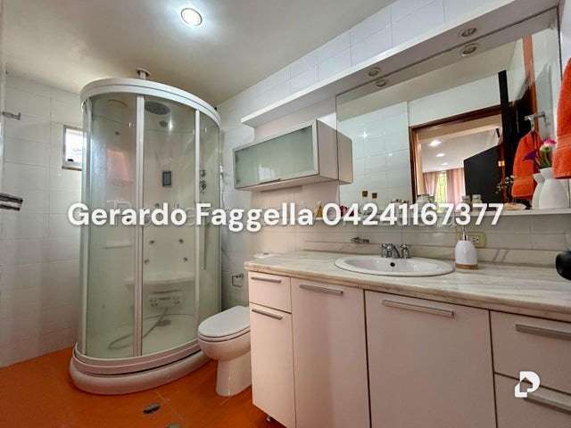 Casa en Los Guayabitos, Caracas – 27