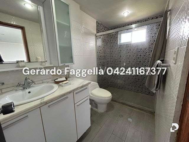 Casa en Los Guayabitos, Caracas – 25