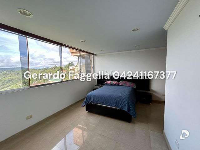 Casa en Los Guayabitos, Caracas – 24