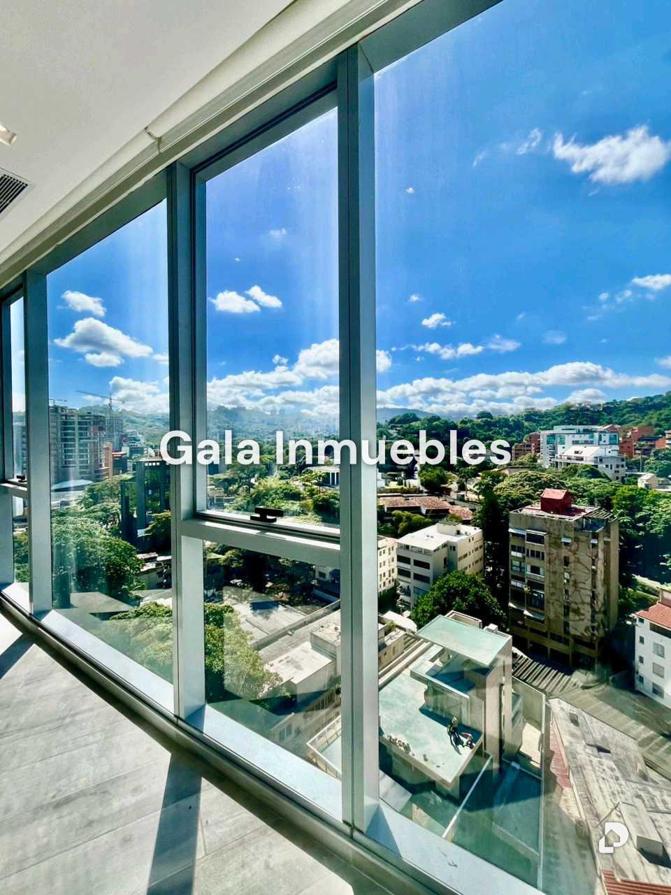 Apartment in Las Mercedes, Caracas – 2