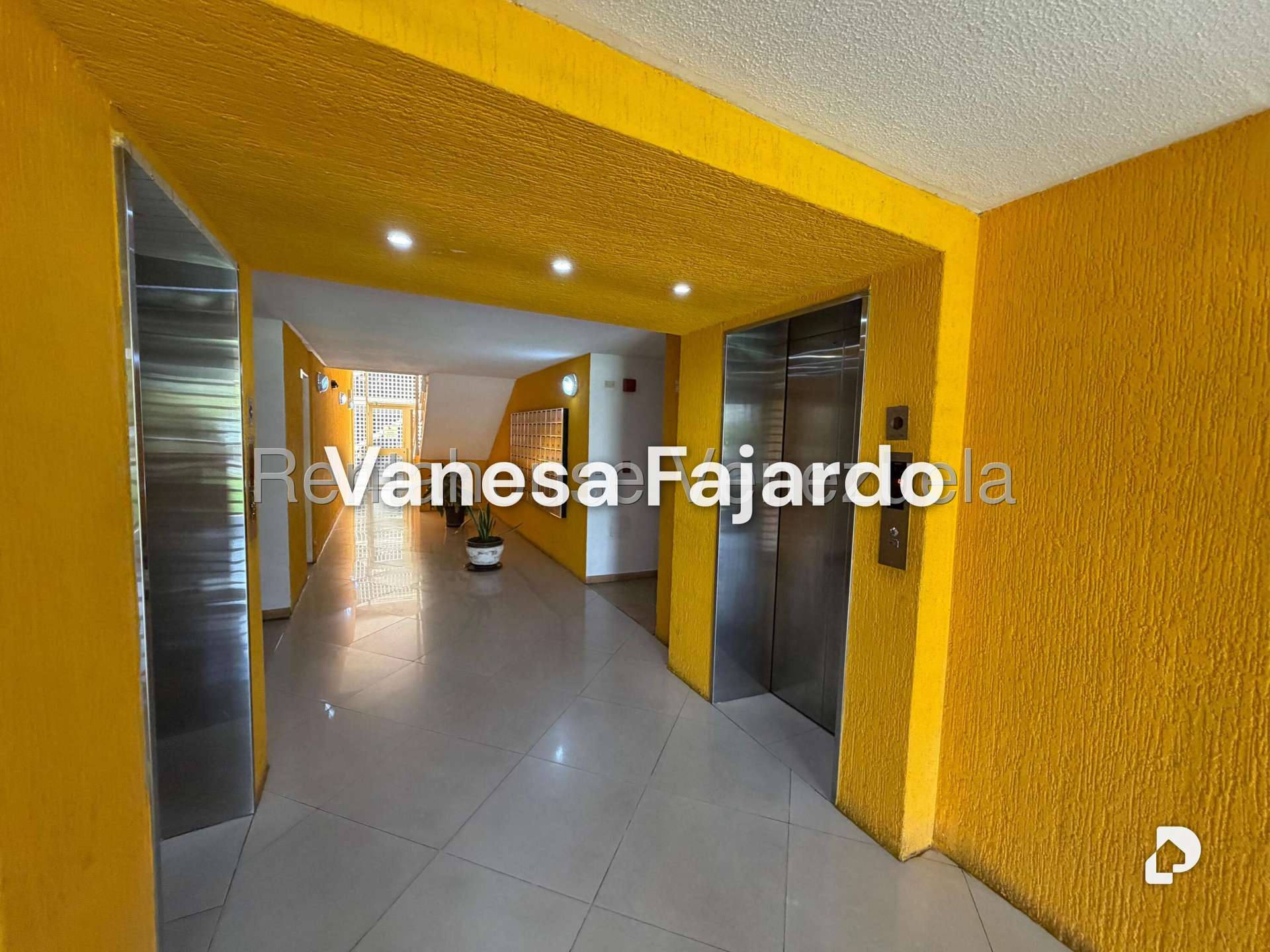 Apartment in El Encantado, Caracas – 2