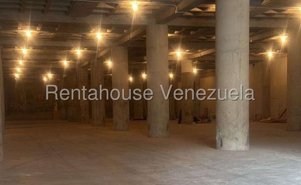 Local comercial en Piedra Azul, Caracas