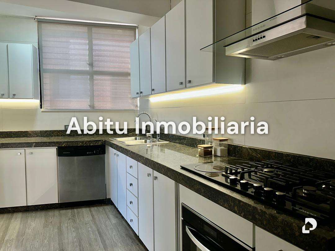 Apartamento en Colinas de Bello Monte, Caracas – 10