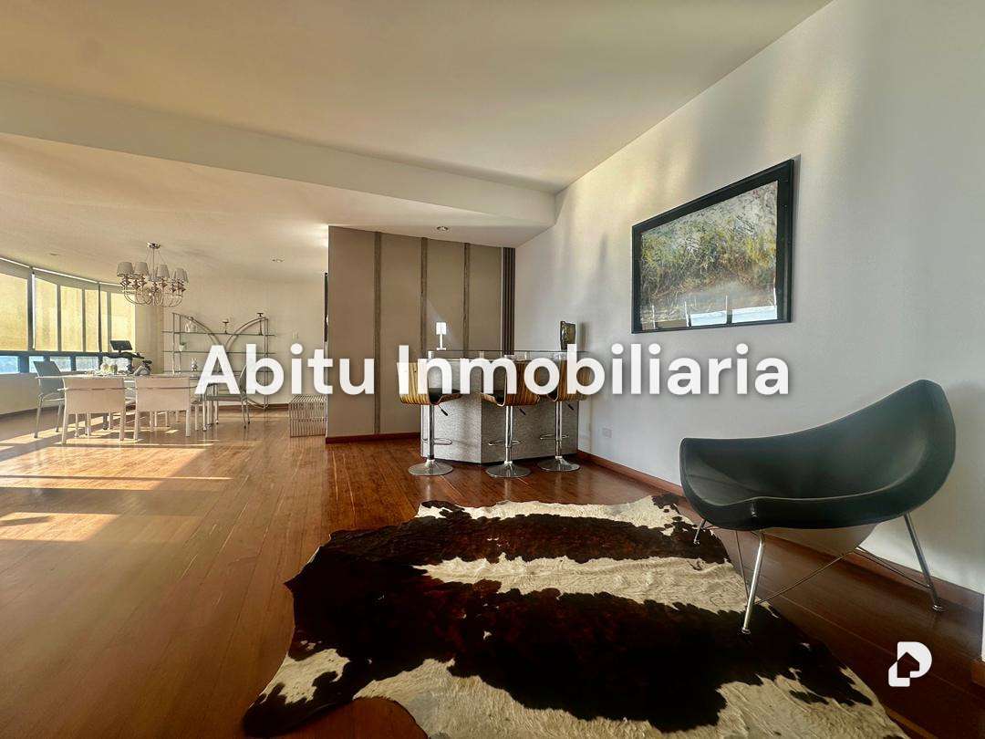 Apartamento en Colinas de Bello Monte, Caracas – 12