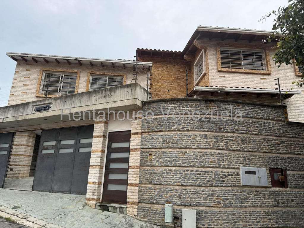 House in Miranda, Caracas - 1