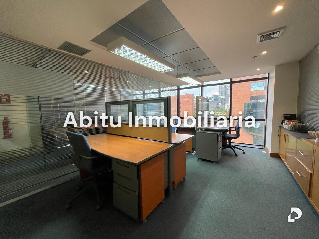 Oficina en Las Mercedes, Caracas – 3