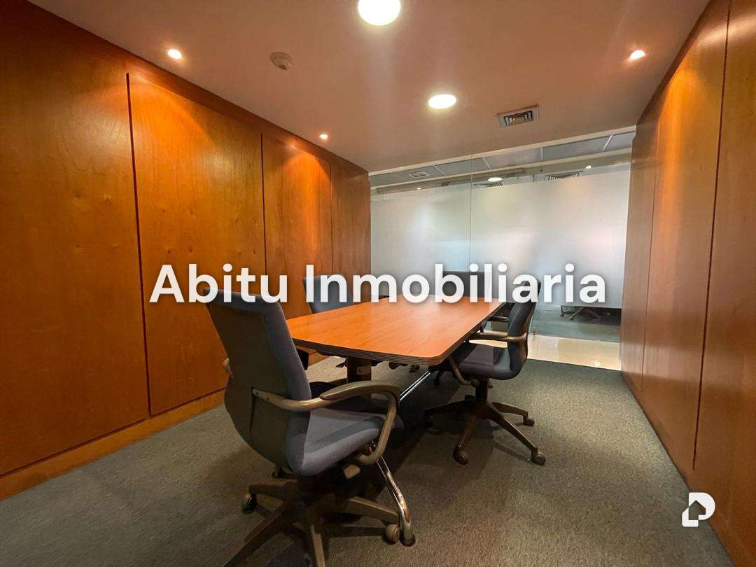 Oficina en Las Mercedes, Caracas – 7