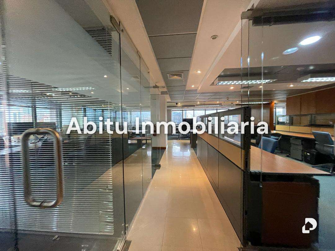 Oficina en Las Mercedes, Caracas – 4