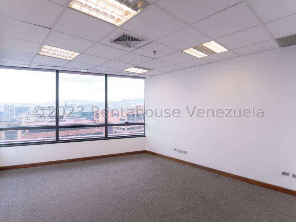 Office in Chacao, Caracas - 1