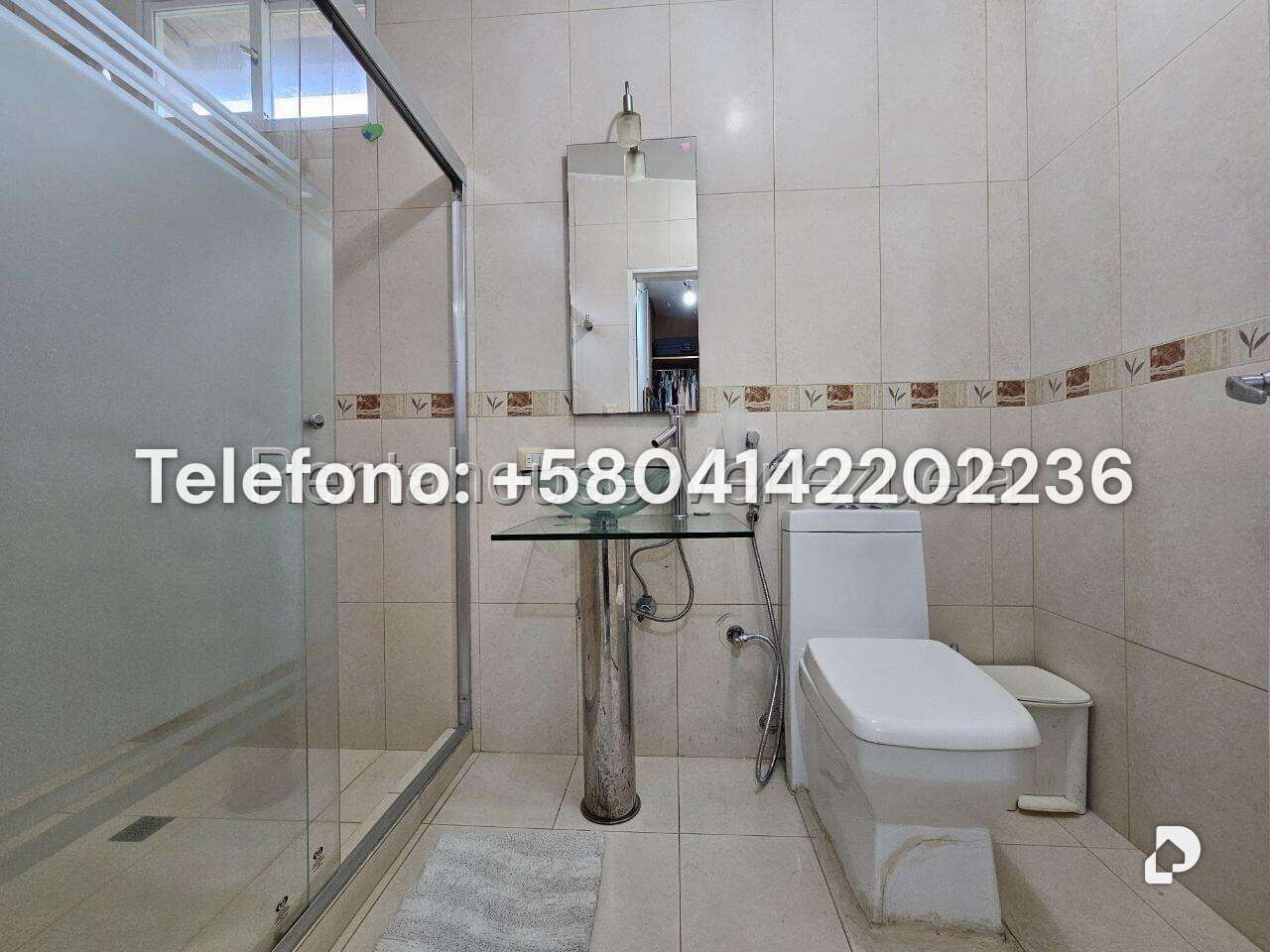 Casa en Cumbres de Curumo, Caracas – 38