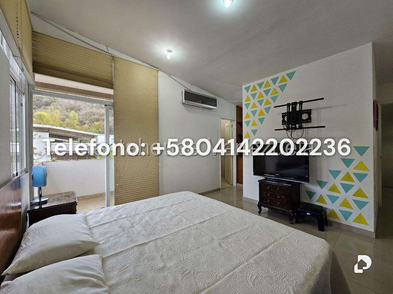 Casa en Cumbres de Curumo, Caracas – 33