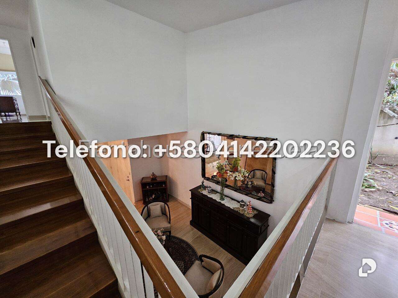 Casa en Cumbres de Curumo, Caracas – 20