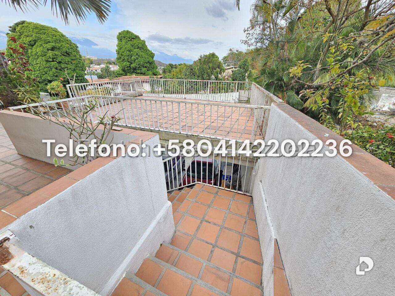Casa en Cumbres de Curumo, Caracas – 53