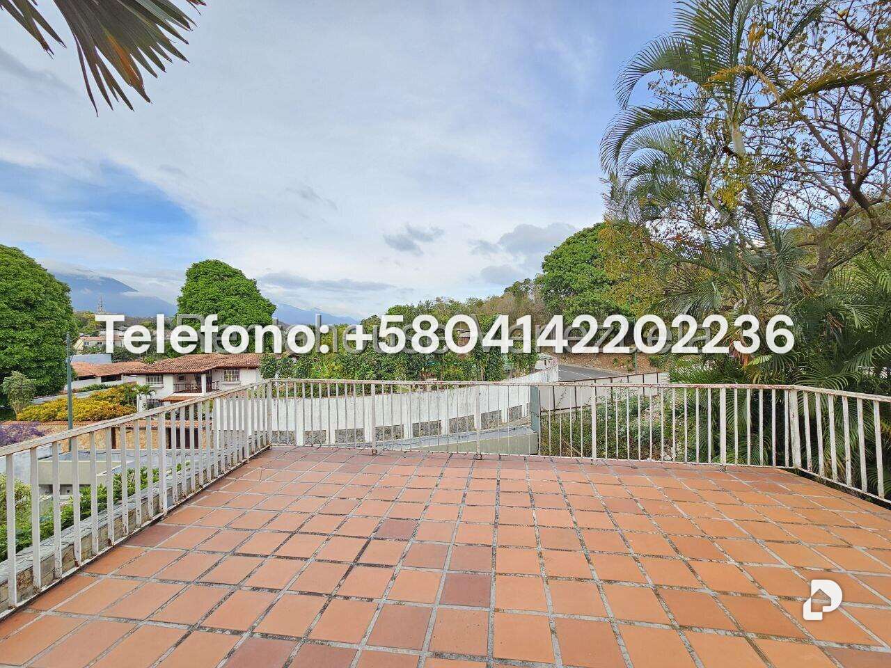 Casa en Cumbres de Curumo, Caracas – 55